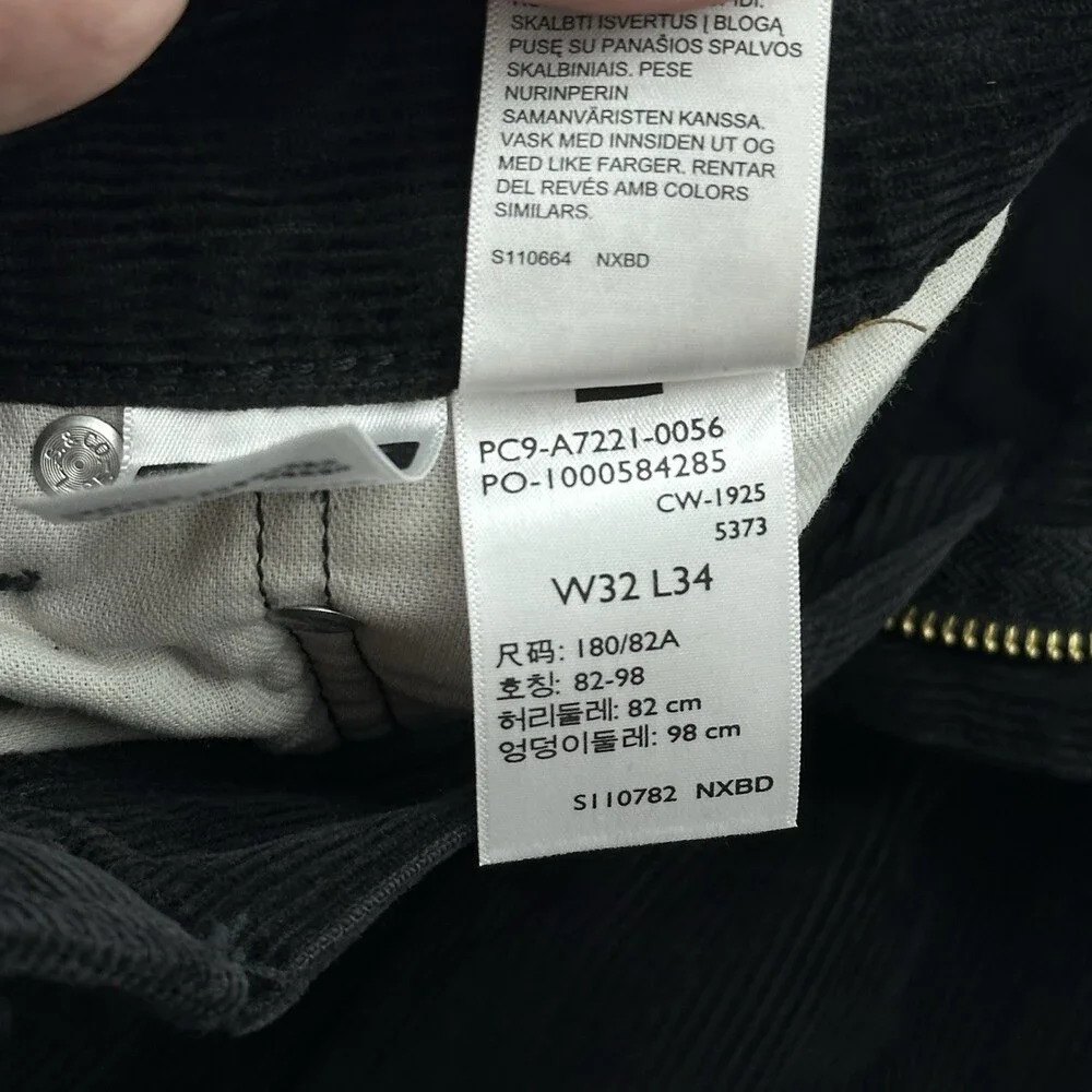 Levi's 565 Loose Straight Men's Size 32x34 Black 100% Cotton Corduroy Jeans NWT